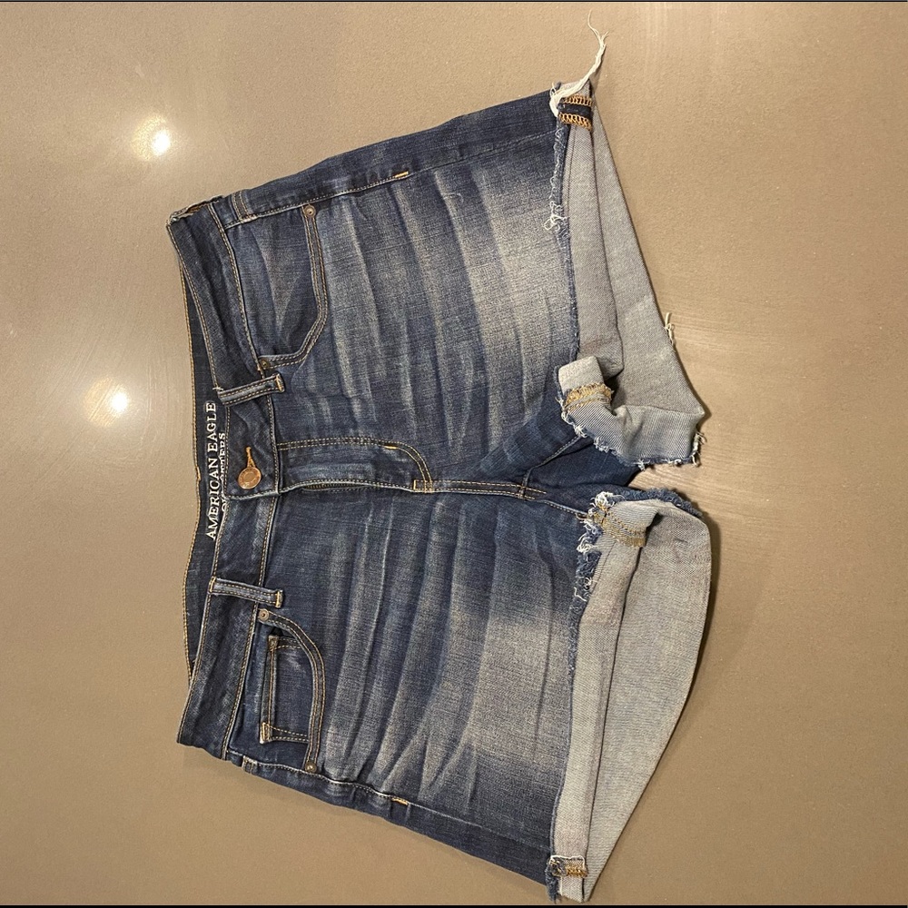 American Eagle Midi shorts Size 14